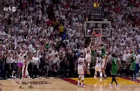 乐鱼体育-国王对阵开拓者