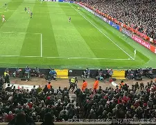 乐鱼体育-阿森纳名宿后卫