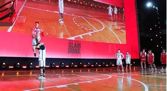 现场气氛火爆,比赛吸引大批观众进行